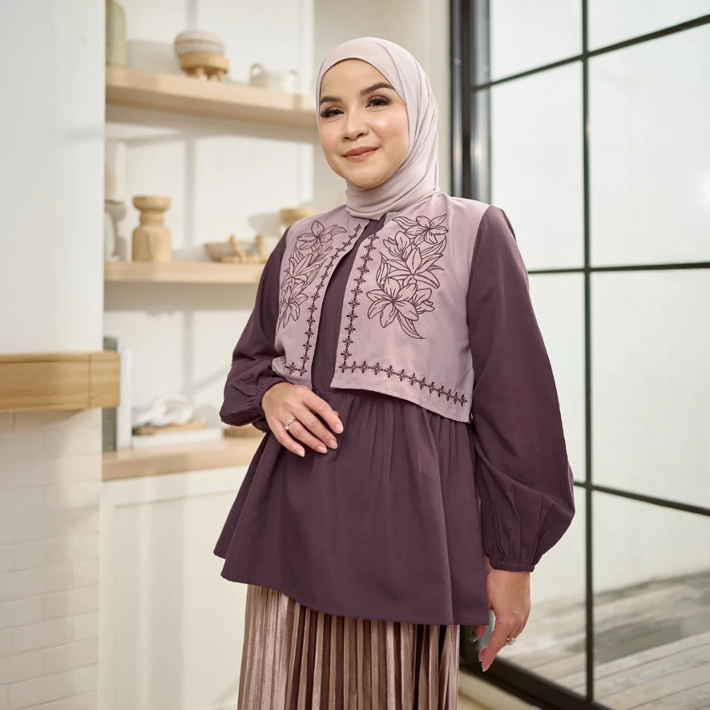 Zaskia Mecca Runa Blouse Kemeja Wanita Primadona Series Lilya Puspita