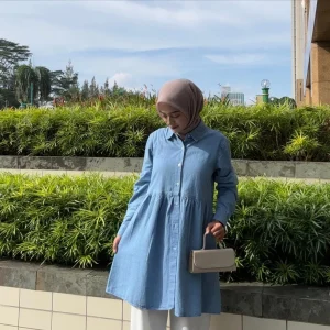 Kemeja Denim Wanita Jumbo XXL XXXL | Atasan Muslim Bigsize Bahan Denim